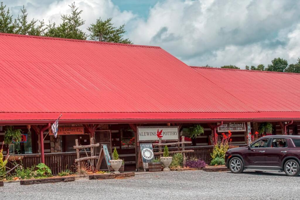 The Moondance Cabin By Lightfoot Stays Vacation Rentals Sevierville Extérieur photo